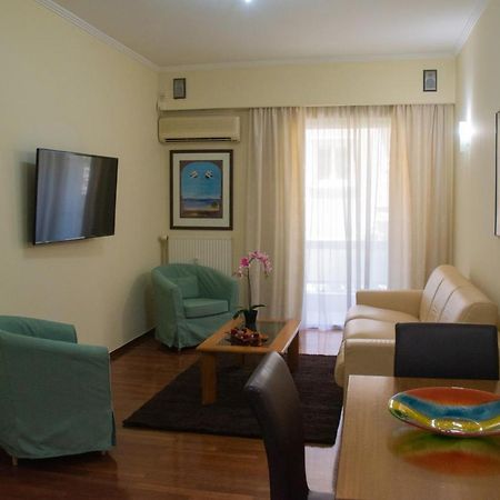 Luxurious Apartment In Central Athena Bagian luar foto