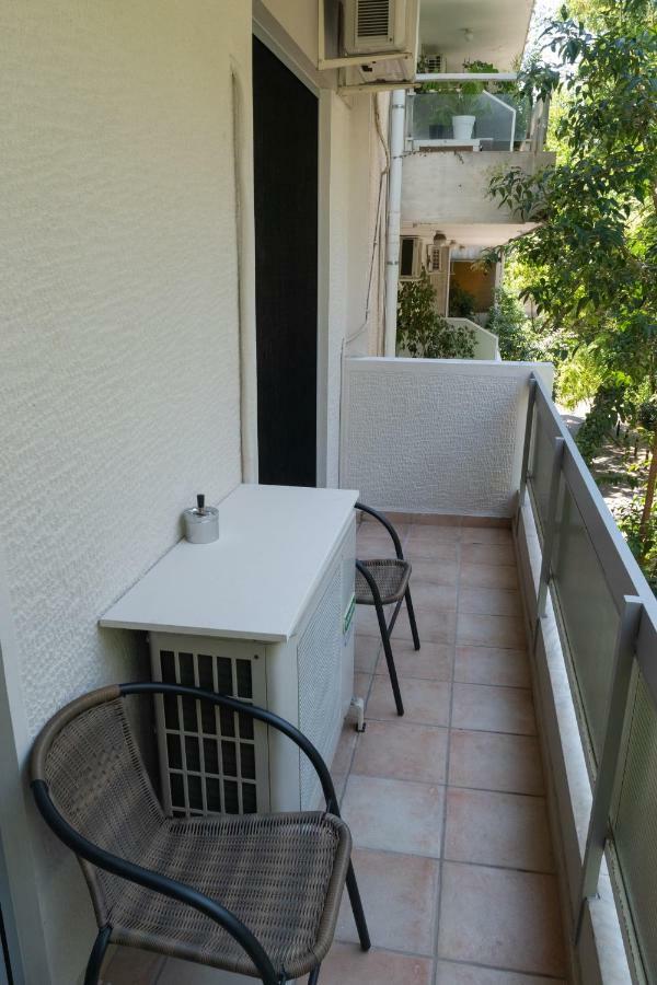Luxurious Apartment In Central Athena Bagian luar foto