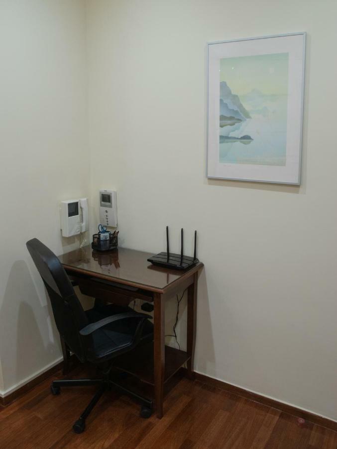 Luxurious Apartment In Central Athena Bagian luar foto