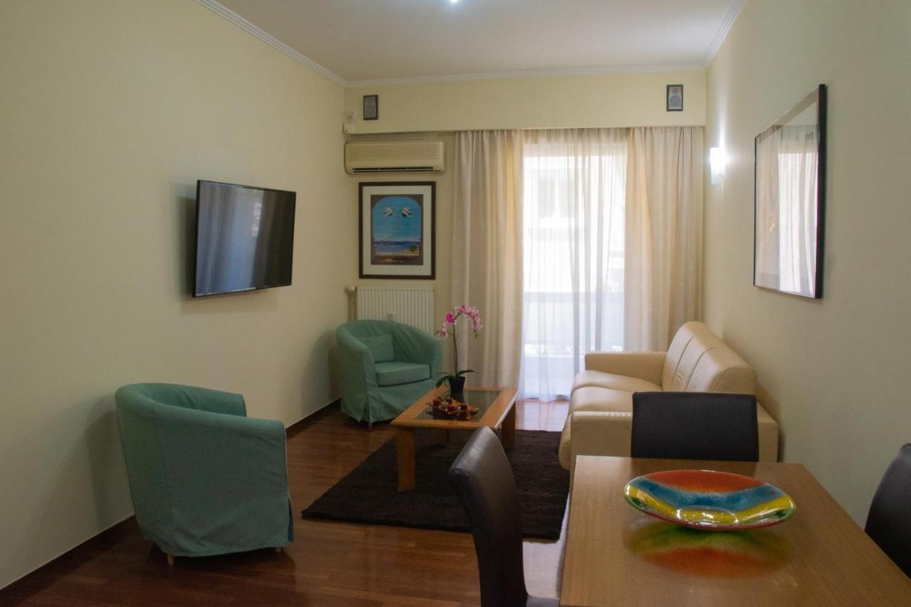 Luxurious Apartment In Central Athena Bagian luar foto